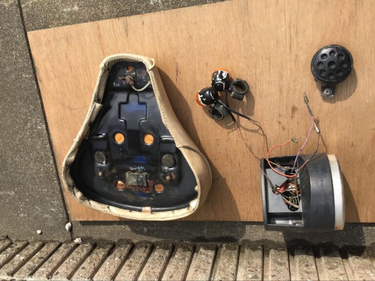 世田谷区 二輪車専門店より廃棄物処理の依頼（2019年1月）